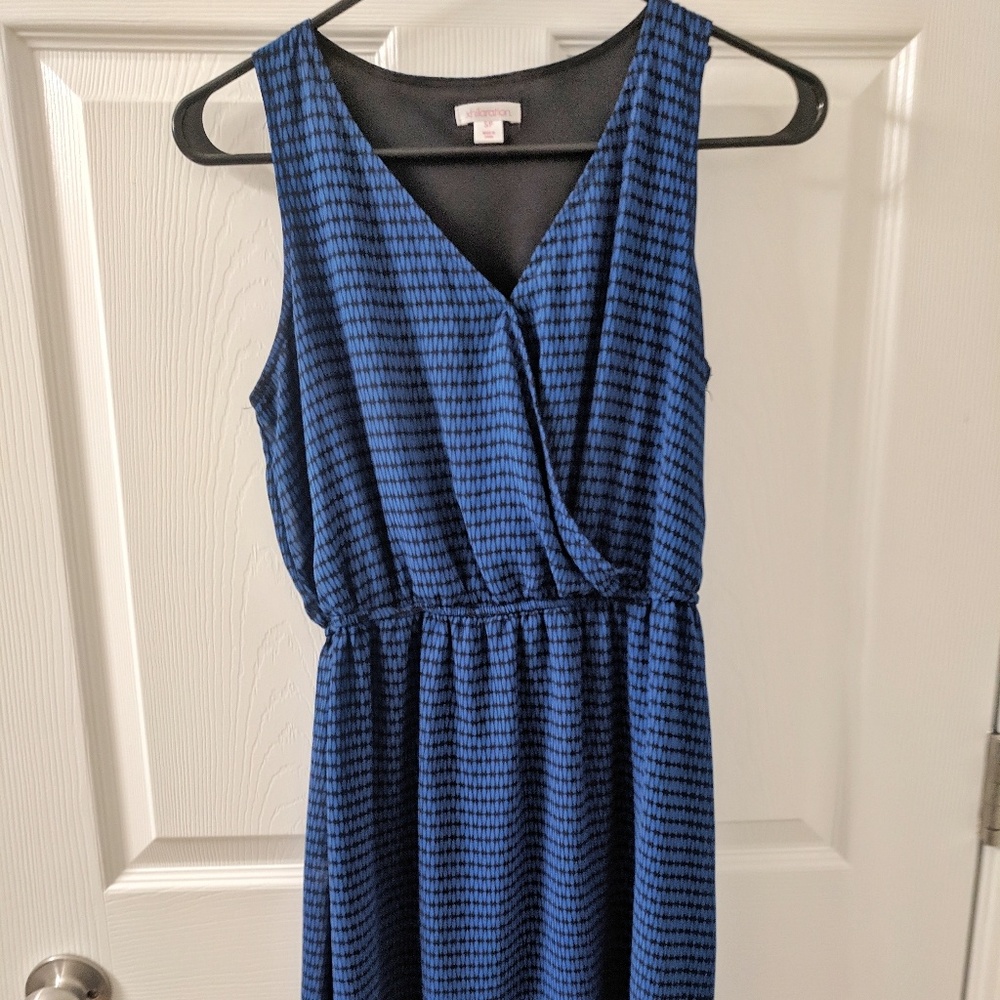 Women's V-Neck Dress